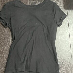 Hanes Nano tee t shirt Women’s size small Black short sleeve